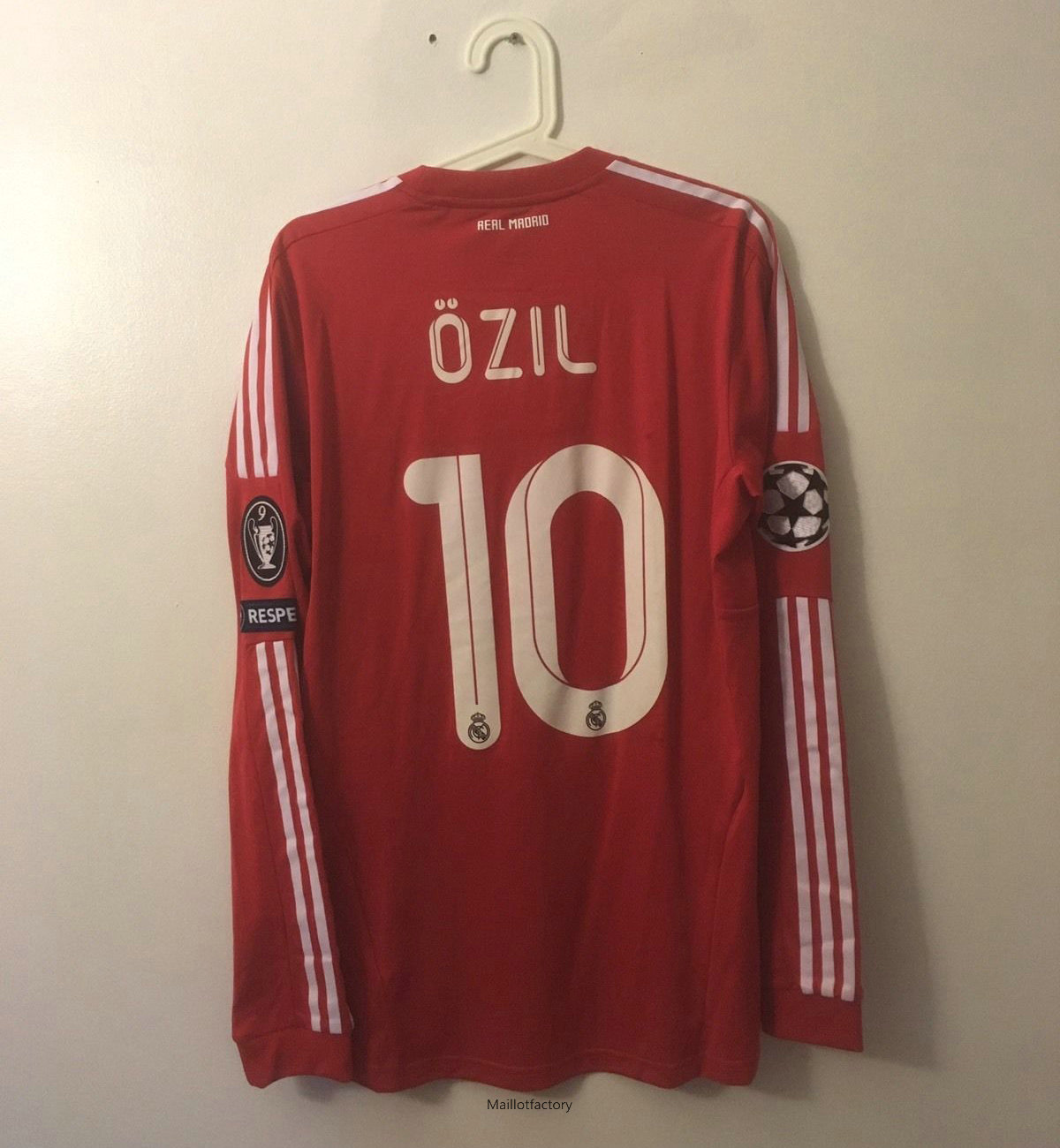 Flocage Retro Maillot du Real Madrid 2011-12 Manche Longue Third Rouge (10 Ozil)