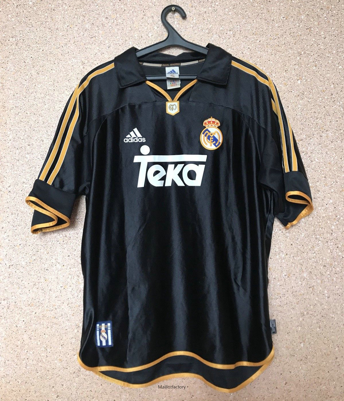 Prix Retro Maillot du Real Madrid 1999-00 Noir